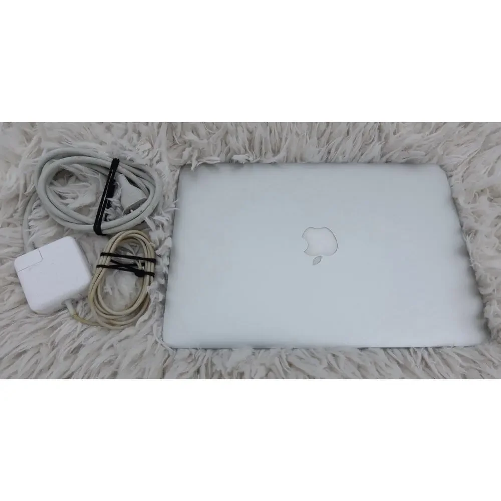 Clean Apple MacBook Air 13” i5 128GB SSD Fully Reset & Working